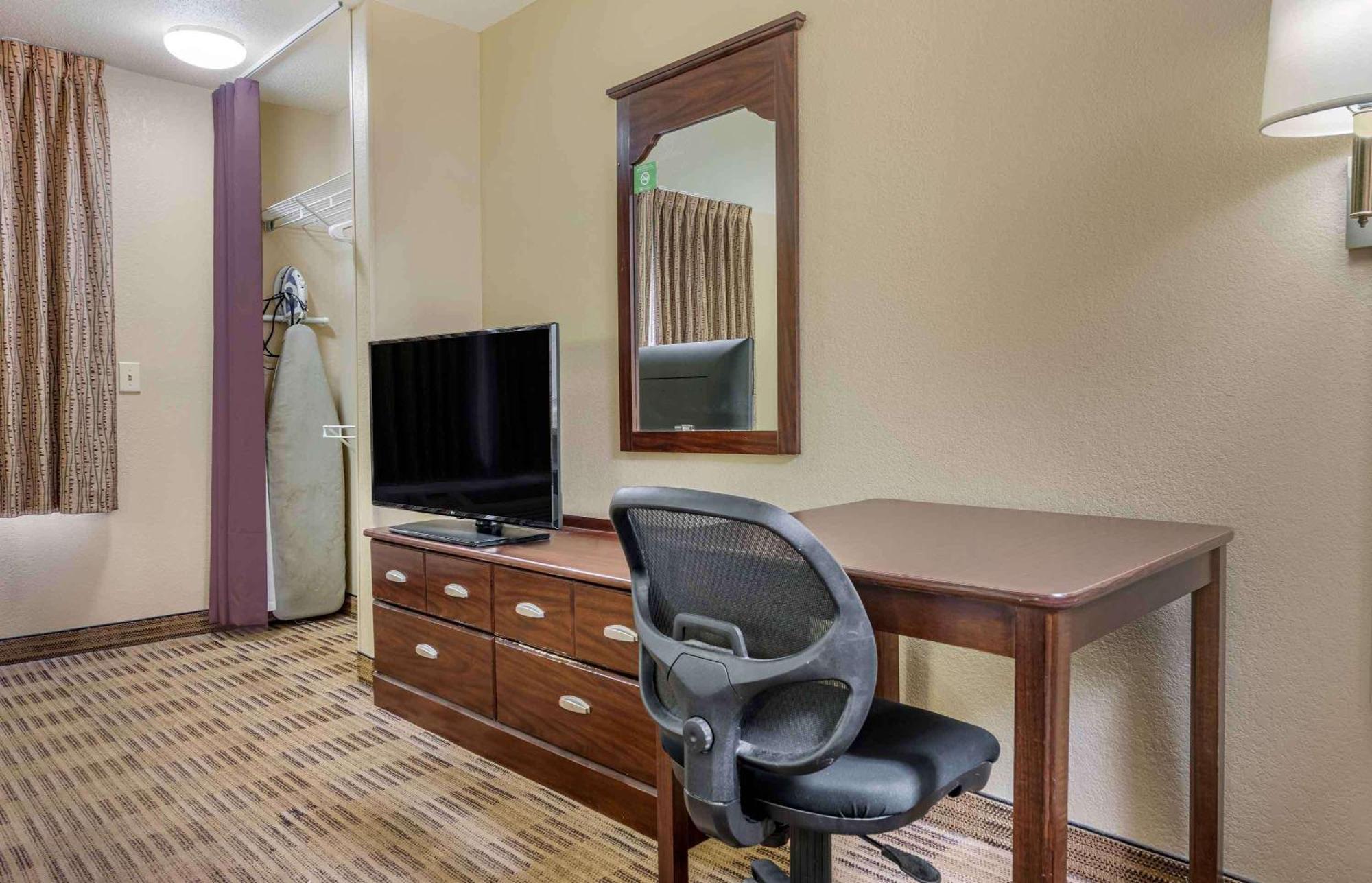 Extended Stay America Suites - Los Angeles - Ontario Airport Guasti Zewnętrze zdjęcie