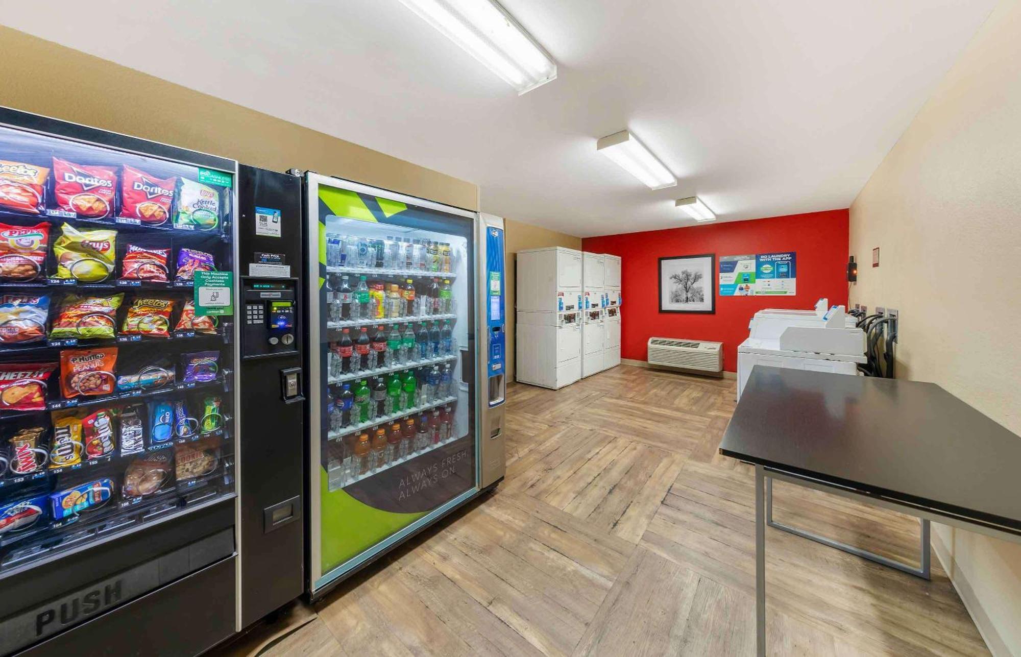 Extended Stay America Suites - Los Angeles - Ontario Airport Guasti Zewnętrze zdjęcie