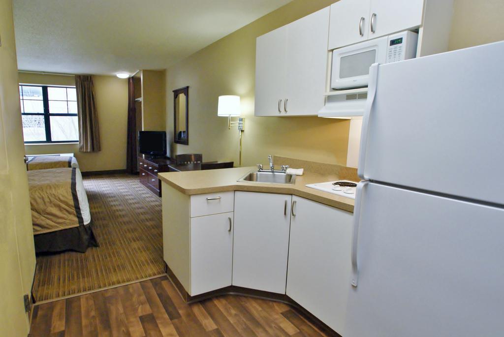 Extended Stay America Suites - Los Angeles - Ontario Airport Guasti Zewnętrze zdjęcie